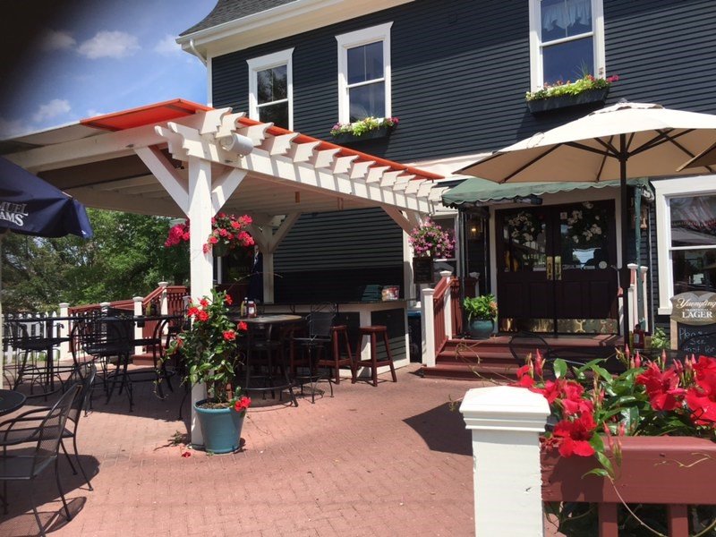 Picture yourself basking in the sun on the patio of O’Rourke’s Bar & Grill in historic Pawtuxet Village while you sip on a refreshing cocktail and munch on a juicy burger.  Join the festivities for Memorial Day this weekend!